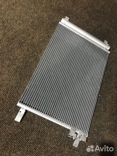 Радиатор кондиционера Volkswagen Golf 7