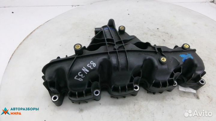 Коллектор впускной Volkswagen Passat CC 2011