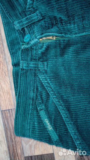 Вельветовые штаны Levis