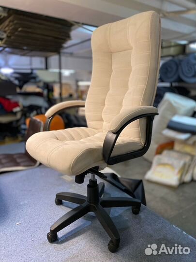 Кресло офисное