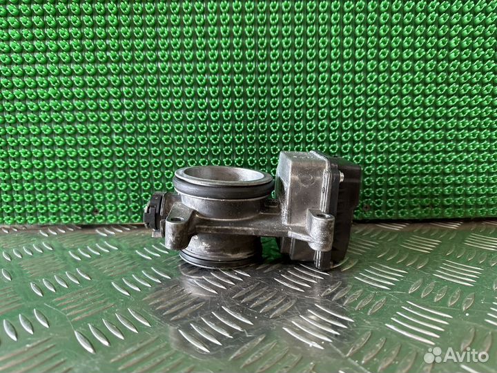 Заслонка дроссельная Renault Duster