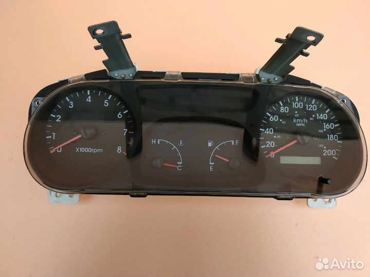 Приборная панель, щиток приборов Sportage 1