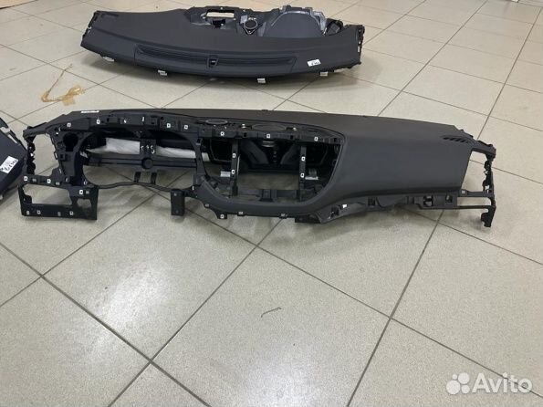 Торпедо с подушкой Хендай Туксон 3