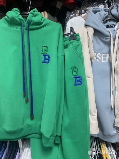 Спортивный костюм