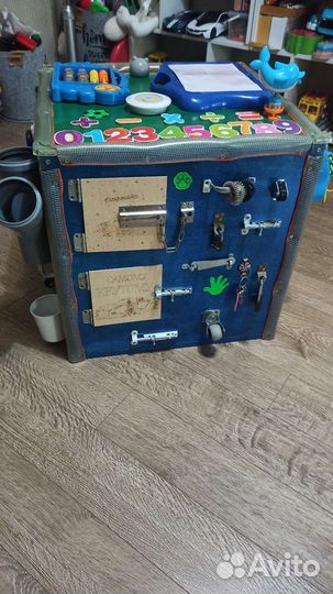 Бизиборд, бизикуб, развивающие игрушки