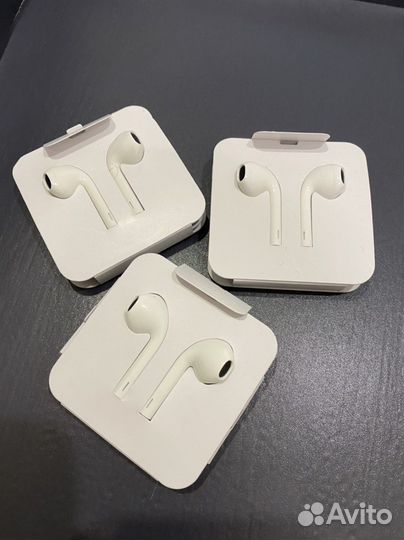 Наушники для iPhone