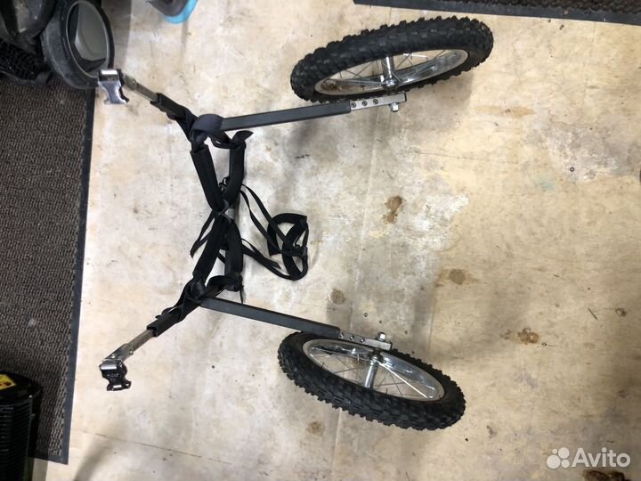 Инвалидная коляска для задних лап для