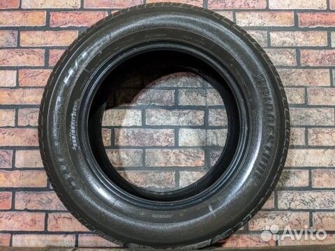 Bridgestone Dueler H/T D687 225/65 R17