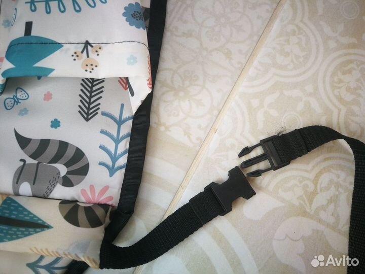 Дорожный мягкий столик на автокресло