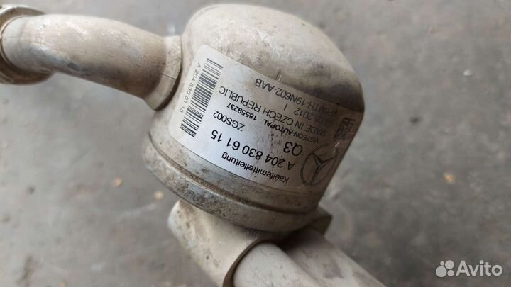 Трубка кондиционера Мерседес w204 c204 w212 E212