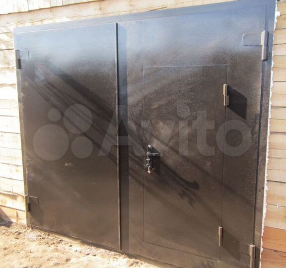 Гараж, > 30 м²