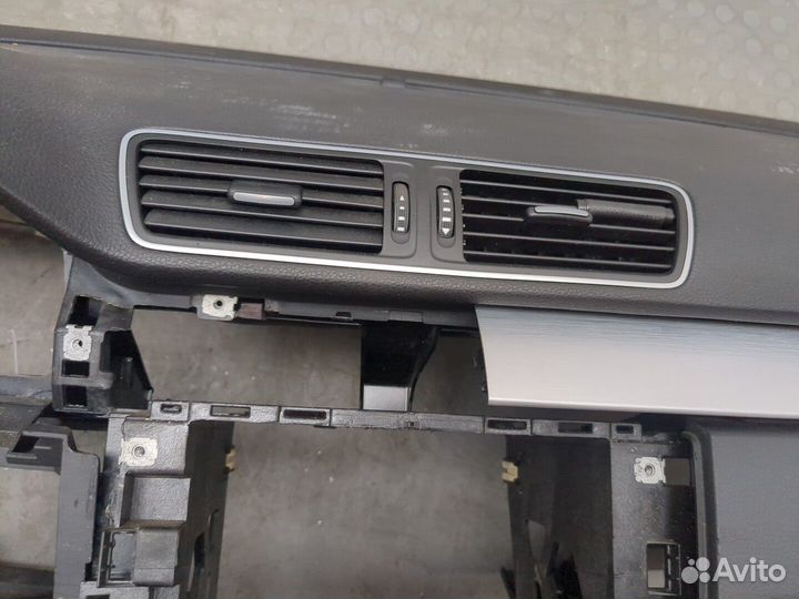 Панель передняя салона Volkswagen Passat CC, 2013