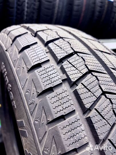 iLink Winter IL868 215/70 R16 147U