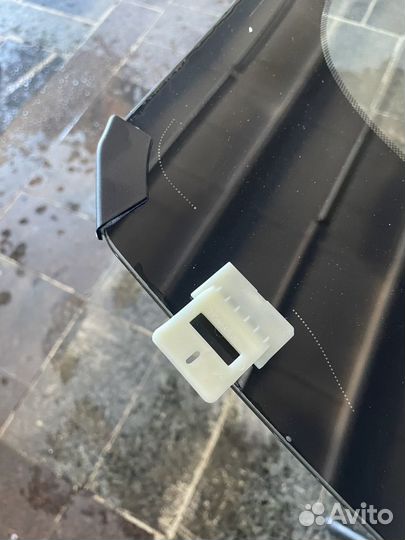 Лобовое стекло Спортейдж 4