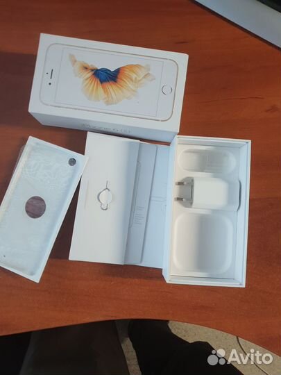 iPhone 6S, 32 ГБ