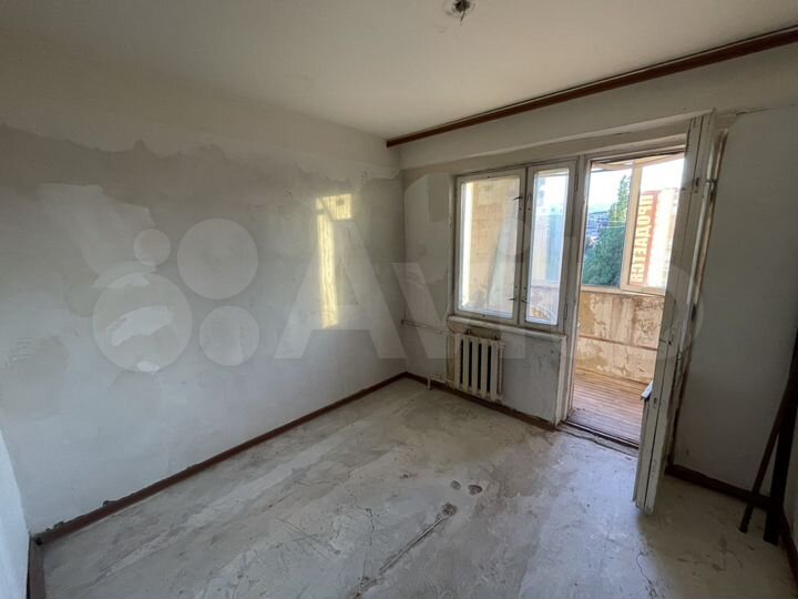 3-к. квартира, 58 м², 5/5 эт.