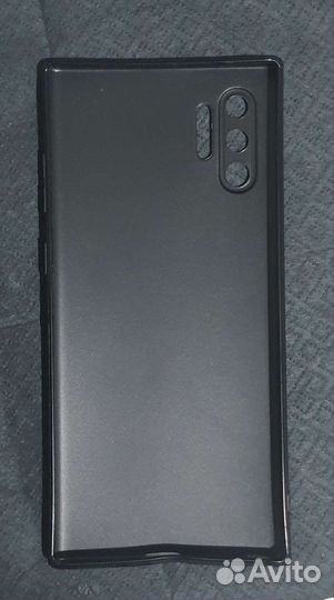 Чехол на телефон