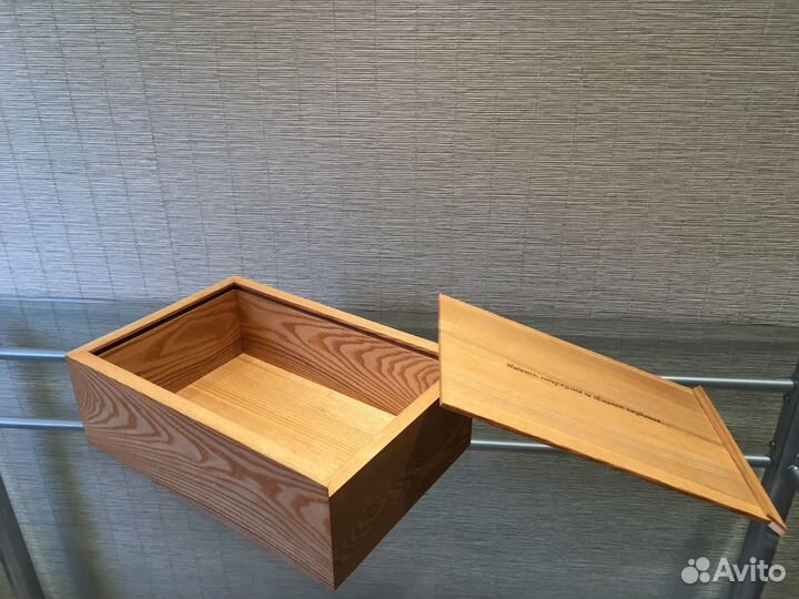 Подарочная коробка бокс из дерева дуб ясень