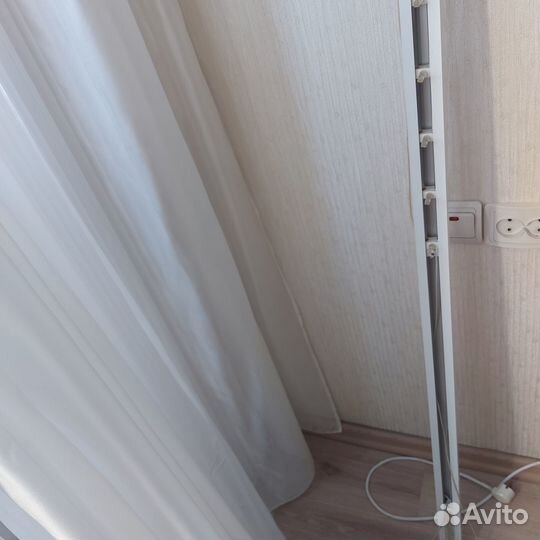 Карнизы и тканевые жалюзи