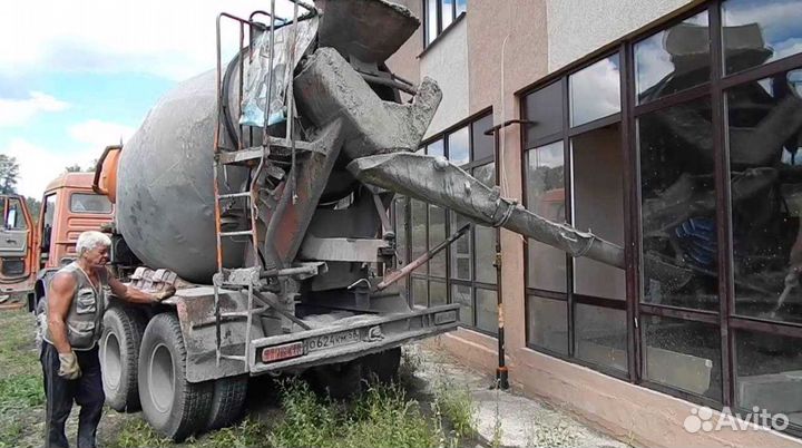 Куб бетона