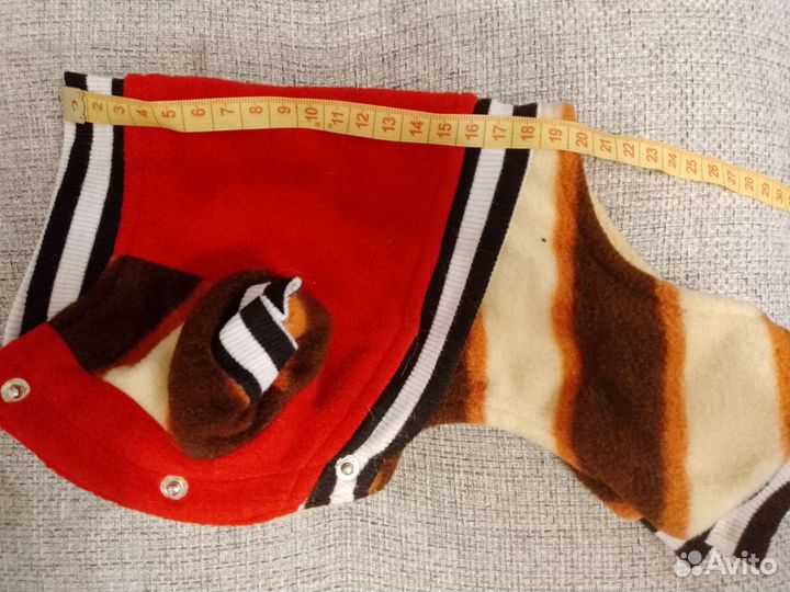 Комбинезон для маленькой собаки