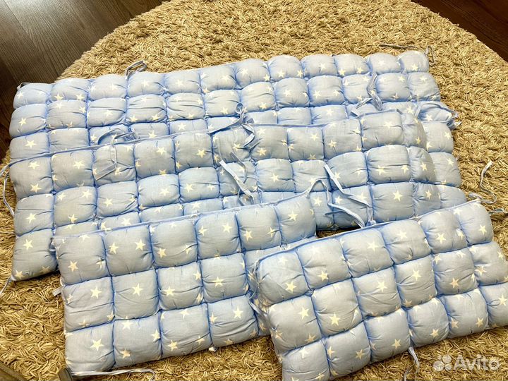 Бортики на детскую кроватку