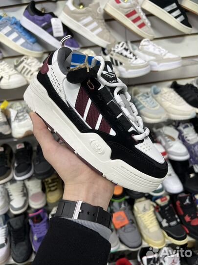 Кроссовки adidas adi 2000 женские