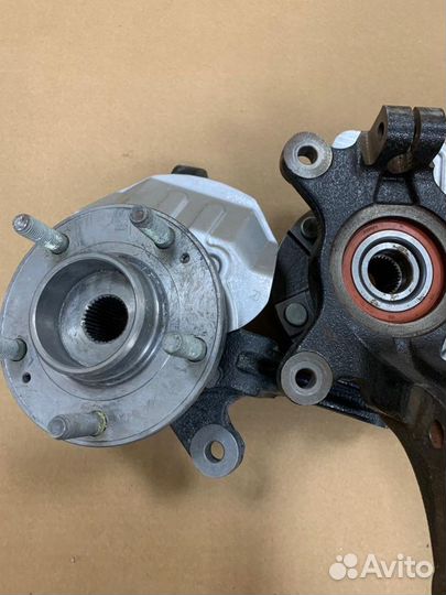 Кулак поворотный Vega C100 Новый