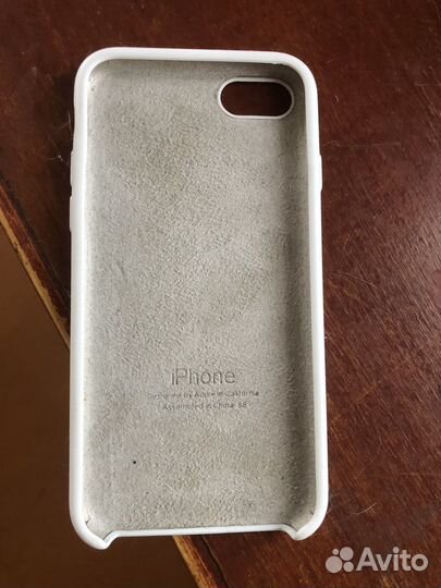 Чехол на iPhone 8
