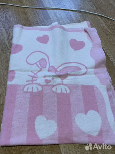 Пеленки детские,одеялко и простынка