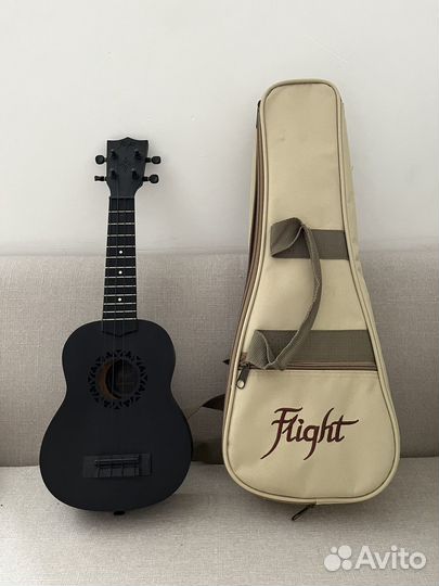 Укулеле Flight (NUS310 Blackbird) в чехле