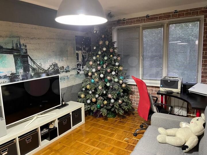 3-к. квартира, 70 м², 5/5 эт.