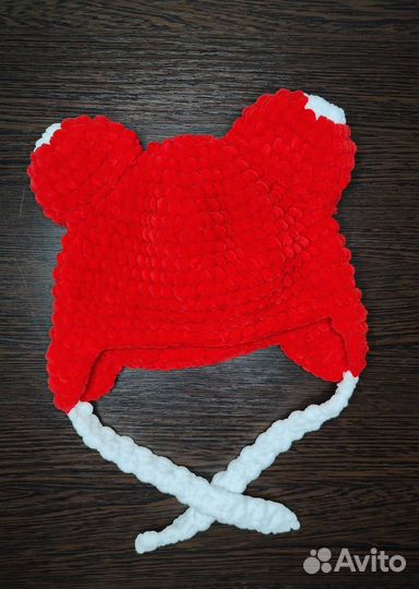 Детская шапка из плюшевой пряжи