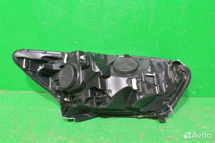 Фара левая Renault Kaptur 2016