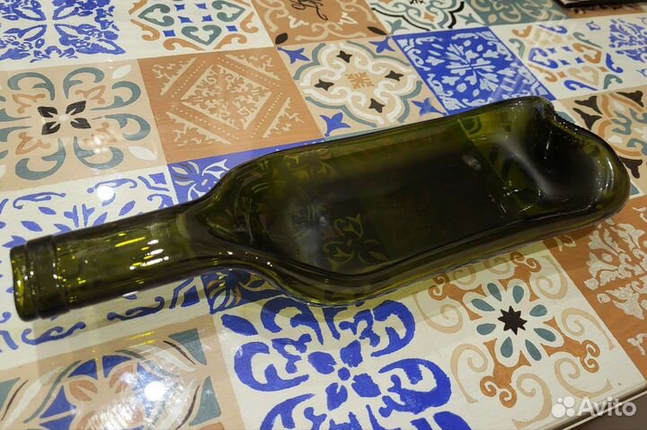 Тарелка из стеклянной бутылки