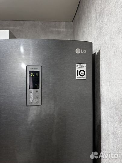 Холодильник lg