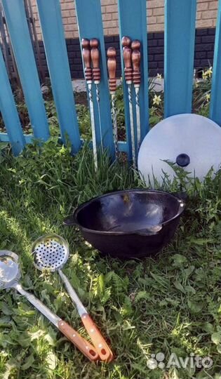 Kазан чyгунный 12 литpов