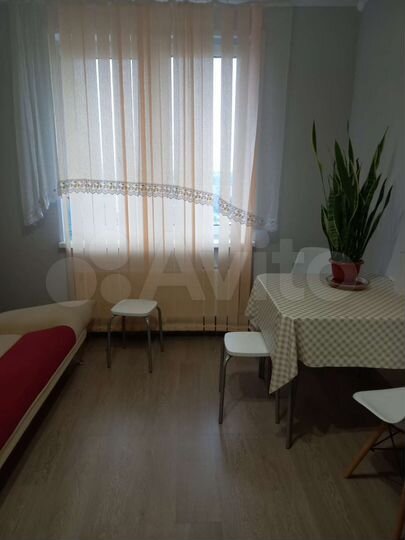 1-к. квартира, 42 м², 16/25 эт.