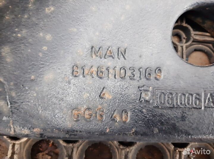 Кронштейн гура Man TGA, Man TGS, Man TGX