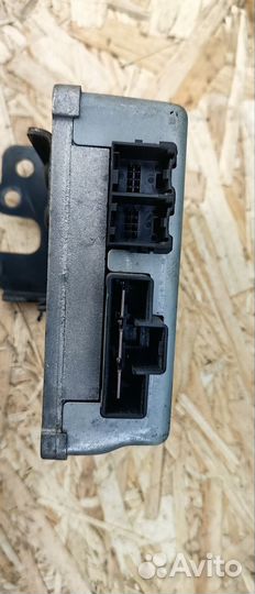 Блок управления рулевой колонк Kia Soul B256399500