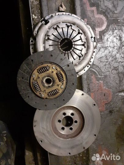 Маховик Renault Logan 2