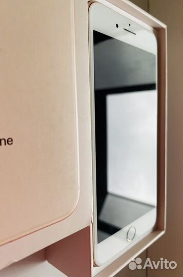 Телефон iPhone 8 plus