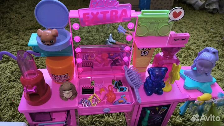 Barbie extra туалетный столик