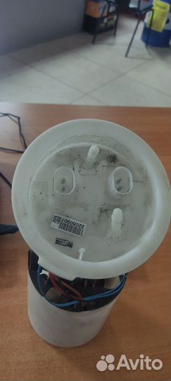 Топливный насос в сборе с датчиком BMW e90 N46