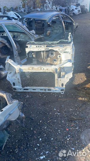 Передняя часть кузова (передок ) granta FL