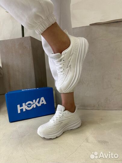 Кроссовки Hoka