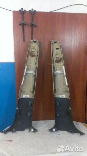 Обшивка стойки Subaru Tribeca B9