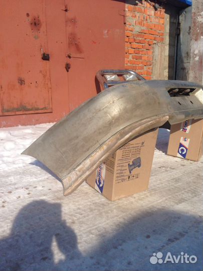 Бампер задний на субару импреза 1997год