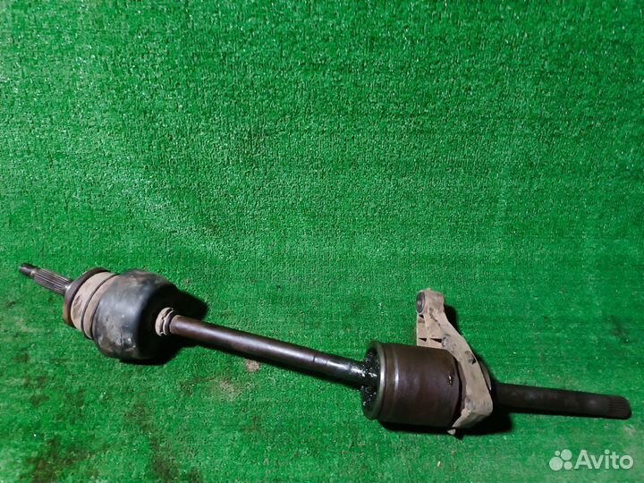 Полуось передняя правая Chevrolet Niva I (2002—200