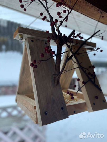 Кормушка для птиц